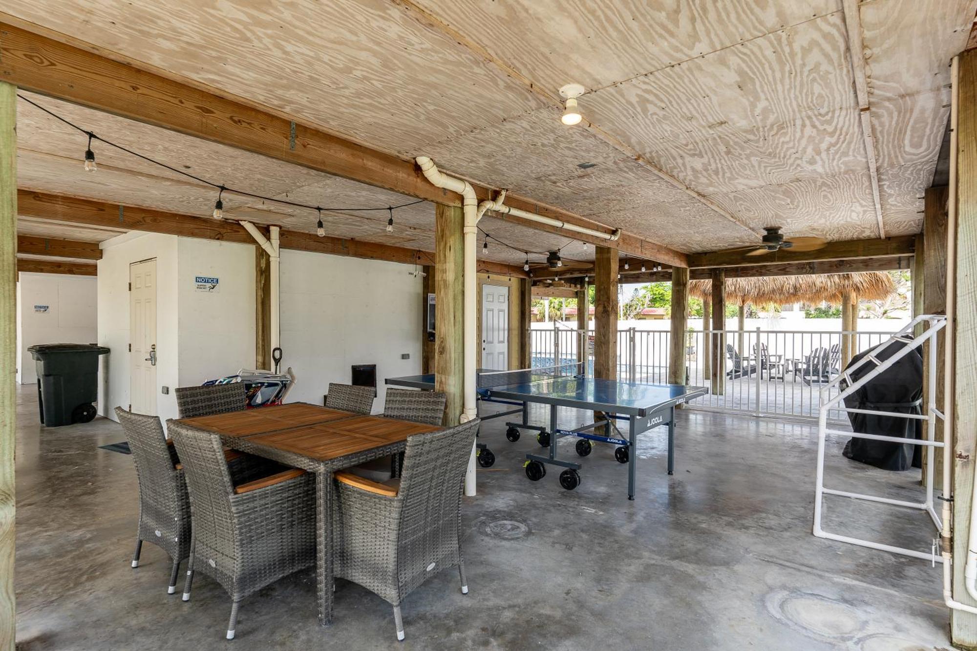 Monty'S Place Fort Myers Beach Exterior foto